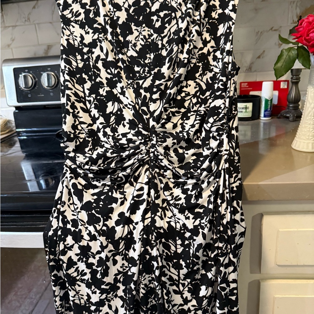 White House Black Market Black & White Floral Midi Dress with Front Twist